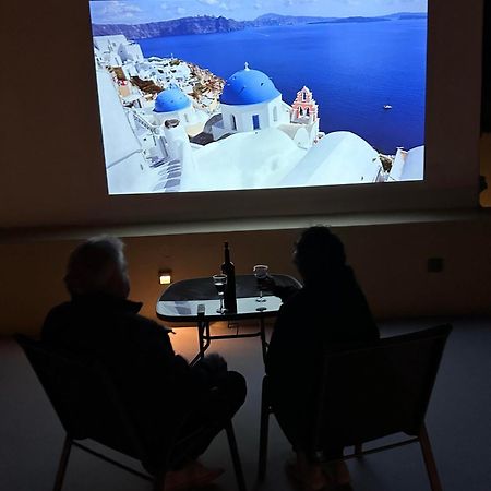 Love Nest With Hot Tub, Hammam & Outdoor Cinema Akrotírion Exteriör bild